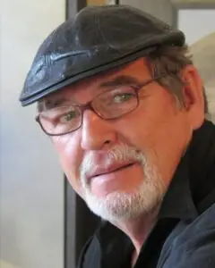 photo of rob macintosh